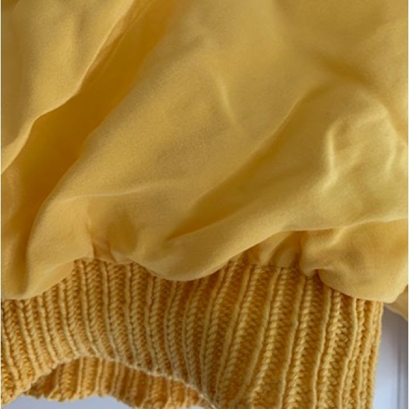 Vintage Paris silk top - Picture 3 of 7